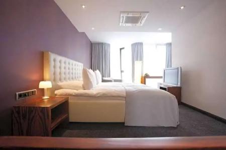 Erzgiesserei Europe - 70