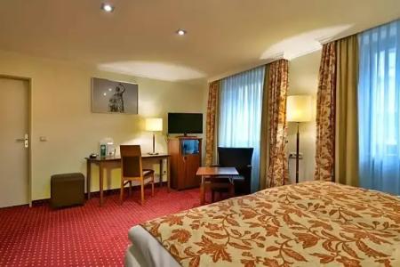 Europäischer Hof - 60