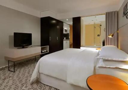 Four Points by Sheraton Munich Arabellapark - 3
