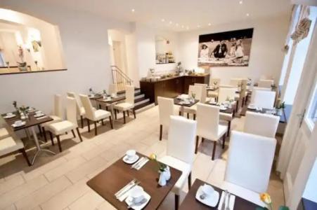 am Viktualienmarkt - 19