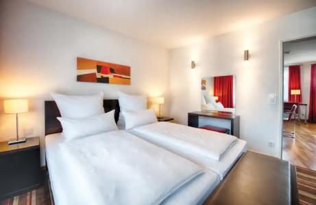 Leonardo Muenchen City West - 85