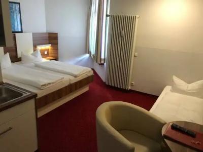 Central-Apart München - 10