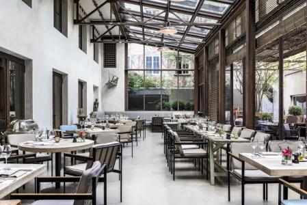 Bayerischer Hof - 23