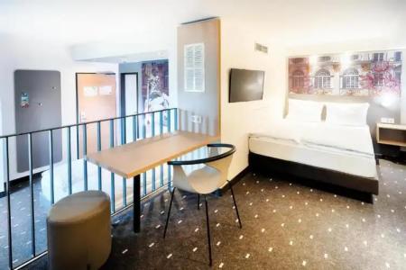 B&B München-Moosach - 79