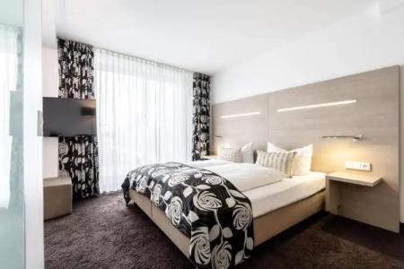 Demas City - 105