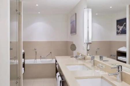 Courtyard by Marriott Munich City East - 69