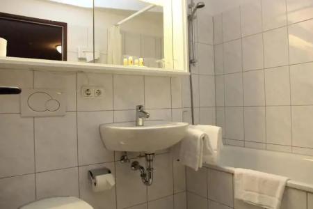 Gästehaus Forum am Westkreuz - 8