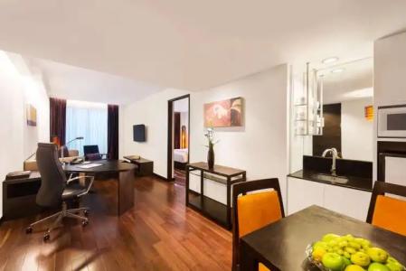 Radisson Suites Bangkok Sukhumvit - SHA Extra Plus - 110
