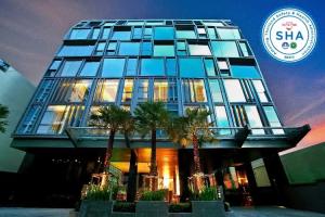 Galleria Sukhumvit 10 by Compass Hospitality Hotel, Bangkok