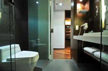 Galleria Sukhumvit 10 Bangkok by Compass Hospitality - 19