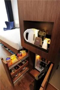 Galleria Sukhumvit 10 Bangkok by Compass Hospitality - 13