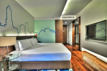 Galleria Sukhumvit 10 Bangkok by Compass Hospitality - 7