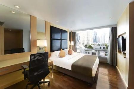 Aspira 12th Avenue Asoke Sukhumvit - 51