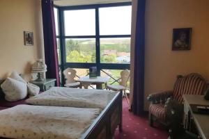 Landhotel BurgenBlick Garni & Tagungshotel, Erfurt