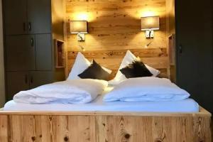 Hotel Garni Gastehaus Edlhuber, Mittenwald