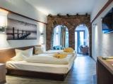 Superior Double room with pool view