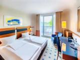 Deluxe room with balcony and with lake view