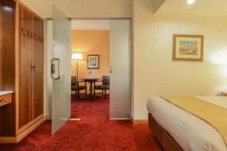 Golden Tulip Flamenco Cairo - 140