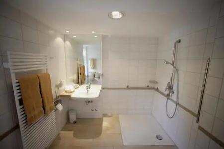 Restaurant & Engelkeller - 24