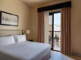 2 Bedrooms Quadruple Villa with garden view