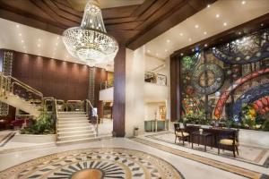 Pyramisa Suites Hotel