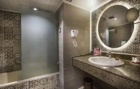 Pyramisa Suites Cairo - 9