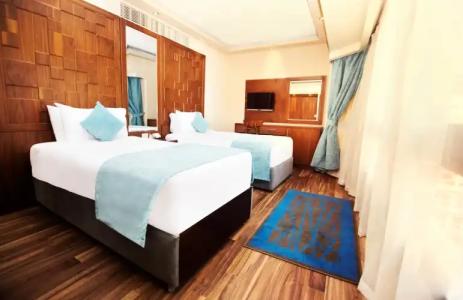 Pyramisa Suites Cairo - 73