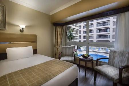 Pyramisa Suites Cairo - 5