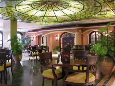 Pyramisa Suites Cairo - 28