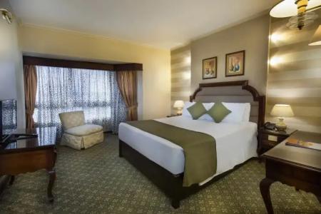 Pyramisa Suites Cairo - 2