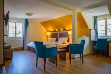 & Gästehaus Seehof - 26