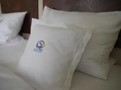 & Gästehaus Seehof - 22