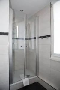 & Gästehaus Seehof - 58