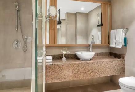 DoubleTree by Hilton Sharks Bay Resort - 103