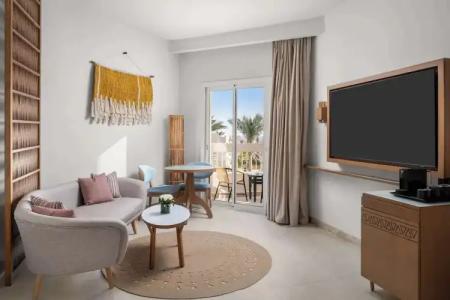 DoubleTree by Hilton Sharks Bay Resort - 148