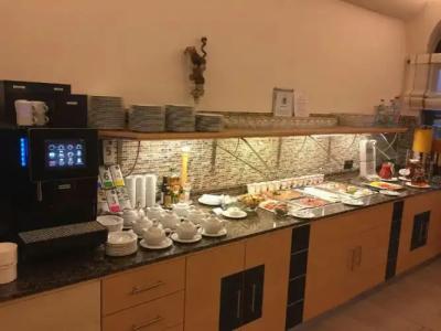 & Restaurant Goldener Pflug - 27