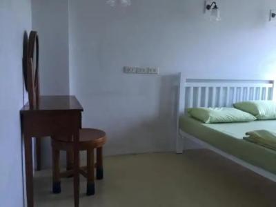 Roof View Place - 156