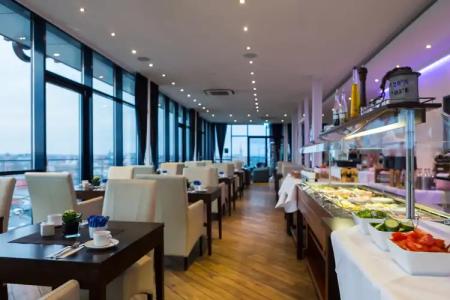 Vier Jahreszeiten Lübeck - 16