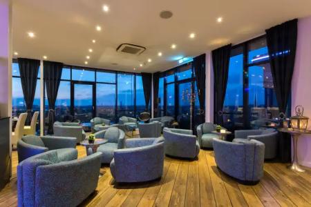 Vier Jahreszeiten Lübeck - 1