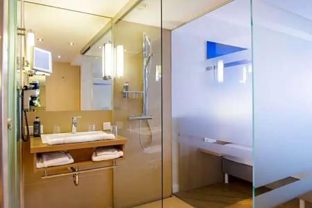 Vier Jahreszeiten Lübeck - 34