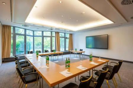 Park Inn by Radisson Lübeck - 33