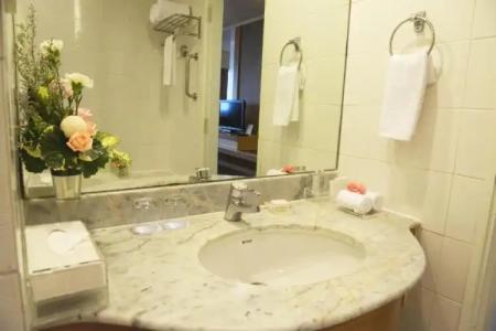 Royal Princess Larn Luang - SHA Extra Plus - 41