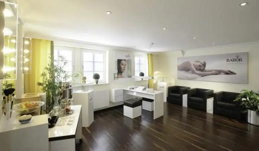 Bayerischer Hof - 16