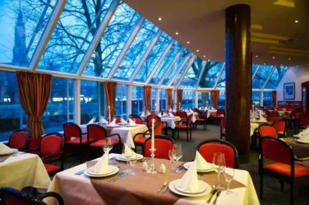 Michel Landshut - 15