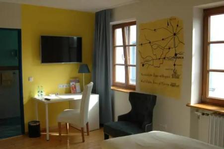 Goldflair am Rathaus - 77