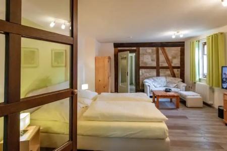 Goldflair am Rathaus - 118