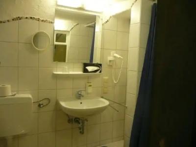 Goldflair am Rathaus - 9