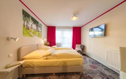 Goldflair am Rathaus - 89