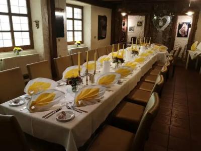 Goldflair am Rathaus - 27