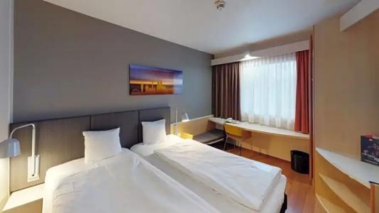 ibis Köln Airport - 32